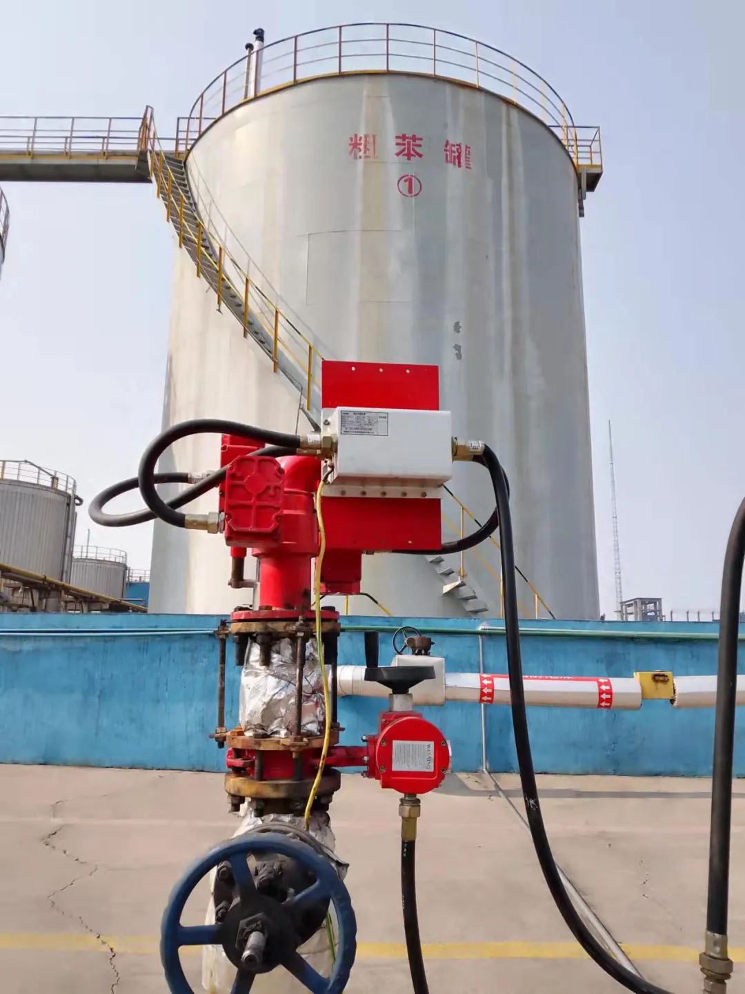 室內(nèi)、外設(shè)置固定消防炮系統(tǒng)有哪些不同