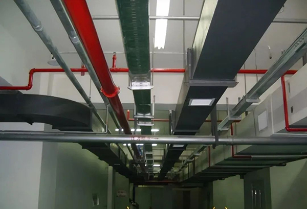 消防和非消防配電線路為何不能共用防火槽盒？原因是什么？