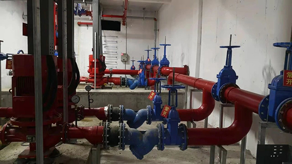 消防水泵吸水管是否需要設(shè)置過濾器？