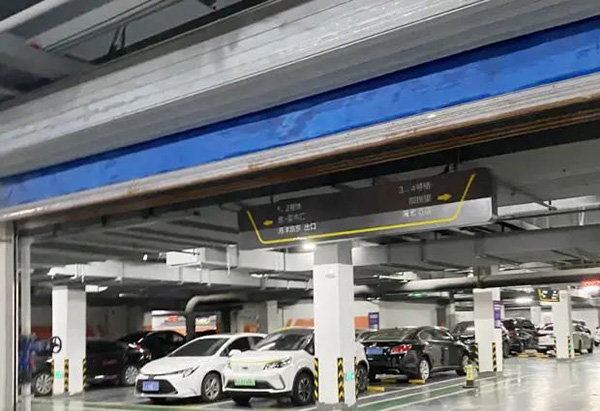 關(guān)于防火卷簾，民用建筑可以設(shè)置不規(guī)則型的防火卷簾嗎？